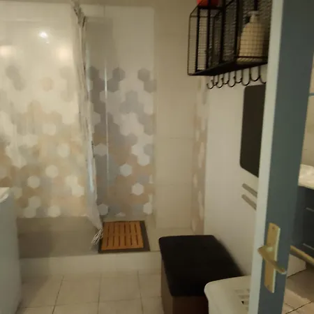 Le 2 Bers Moderne 90 M2 Salle De Bains Rénové Et Linge Inclu Vielle-Aure